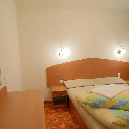 Carmen Apartment